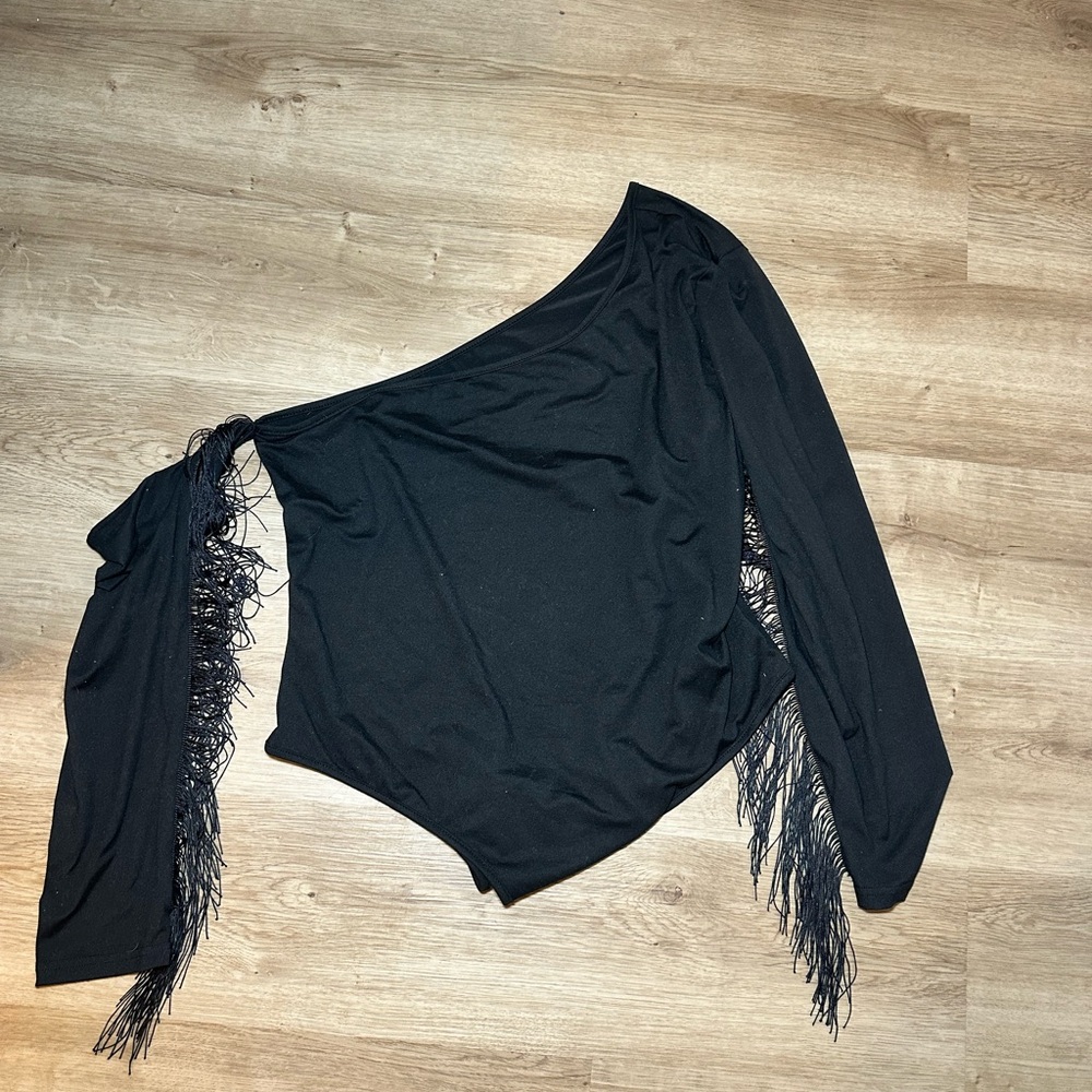 Black One-Shoulder Fringe Top
